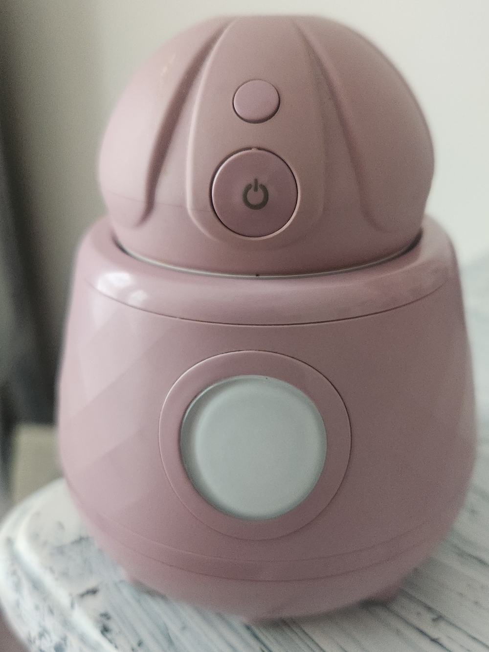 TAO Clean Aura Clean Orbital Facial Brush Spinner & Cleaning Station